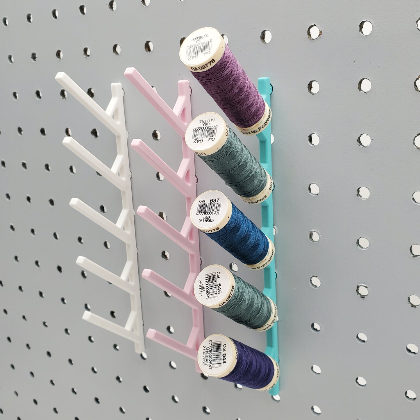 5 Spot Thread Display, 1/4" Pegboard | *Max 26mm* Thread