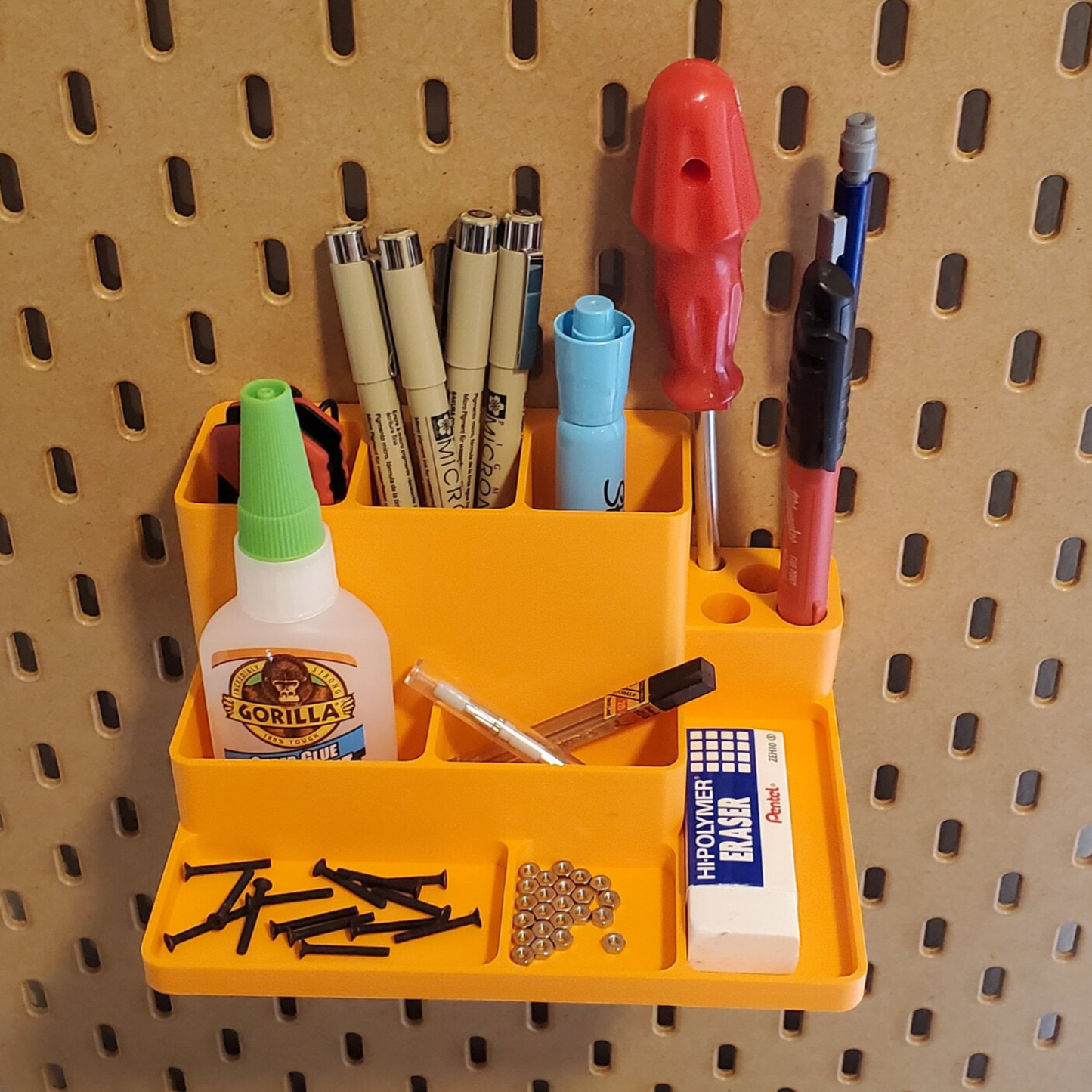 straight on view of SKADIS Pegboard in orange