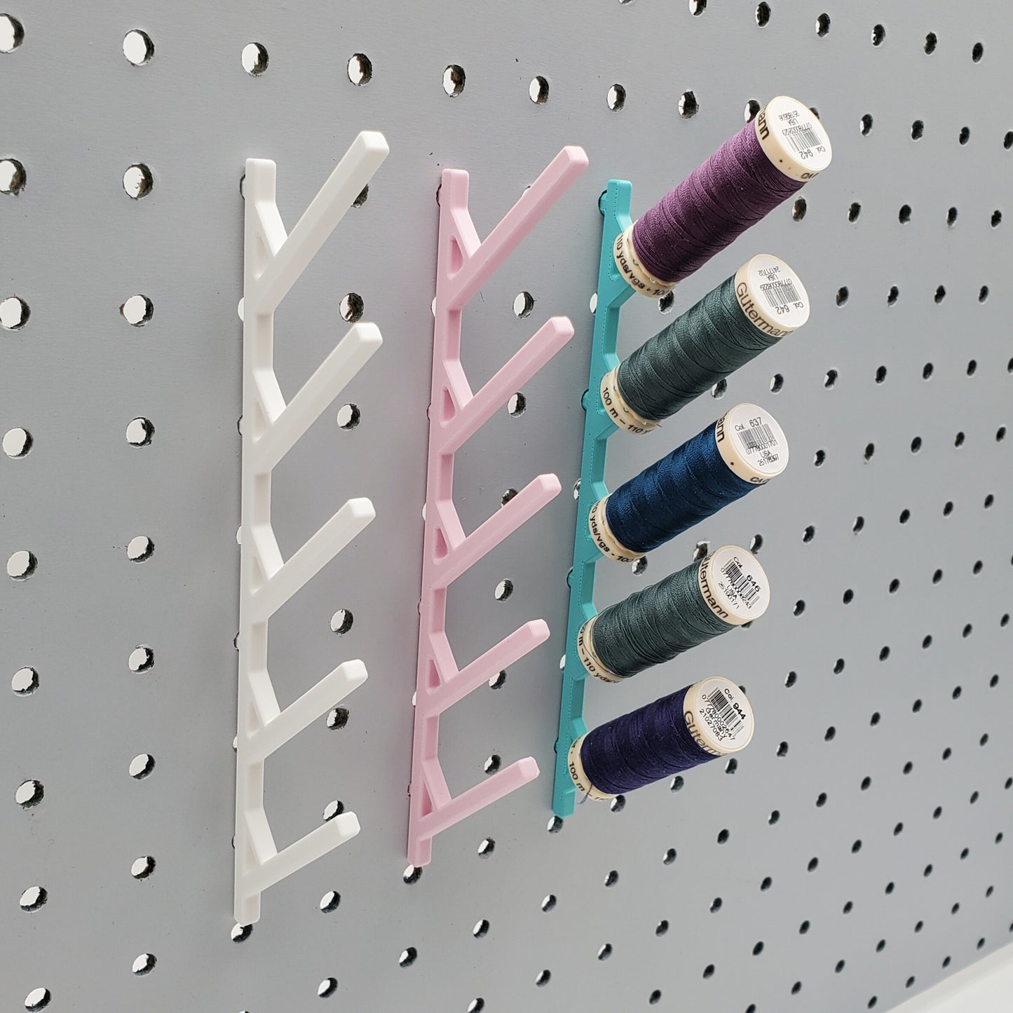 5 Spot Thread Display, 1/4" Pegboard | *Max 26mm* Thread