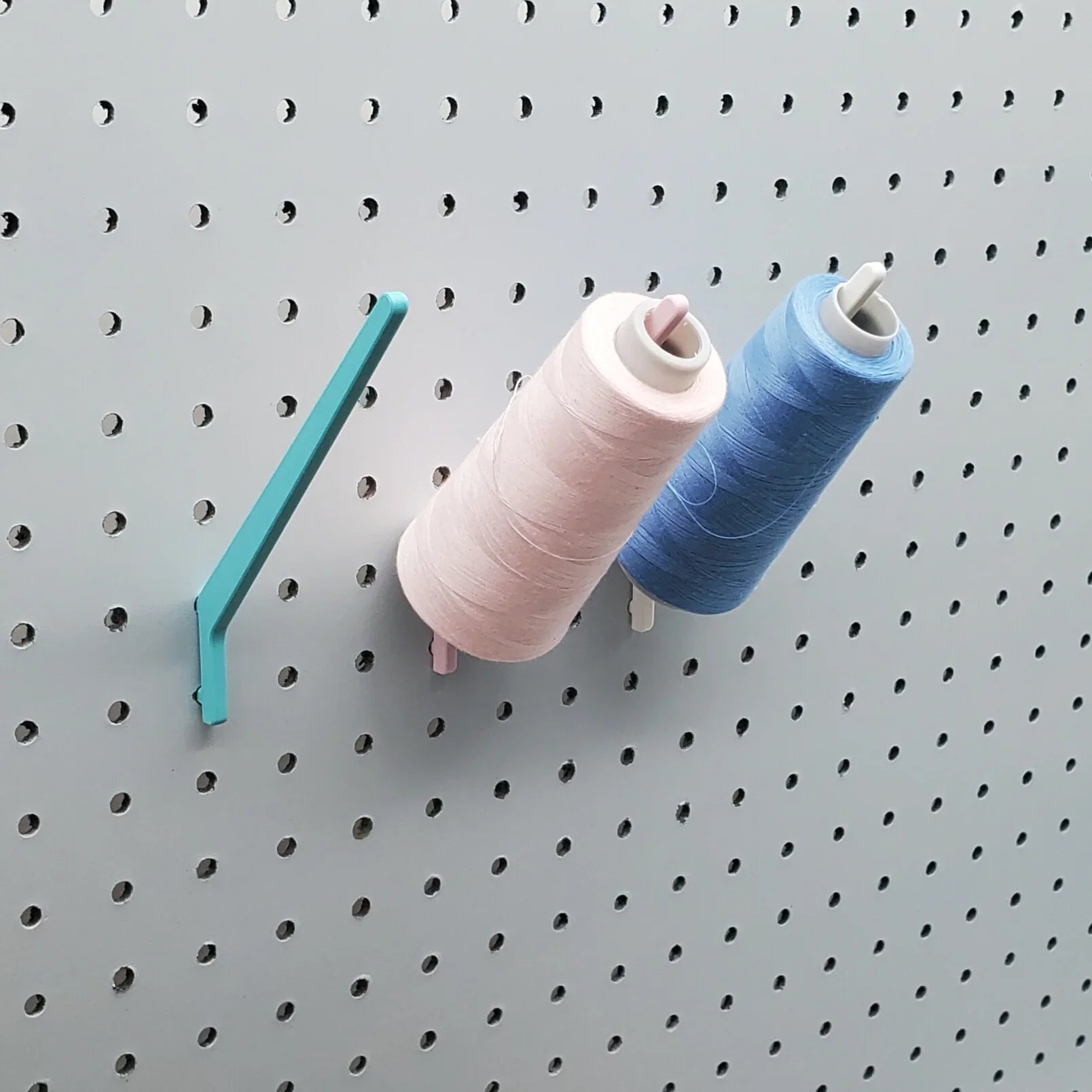 Angled Spool Hooks (Pack of 10)