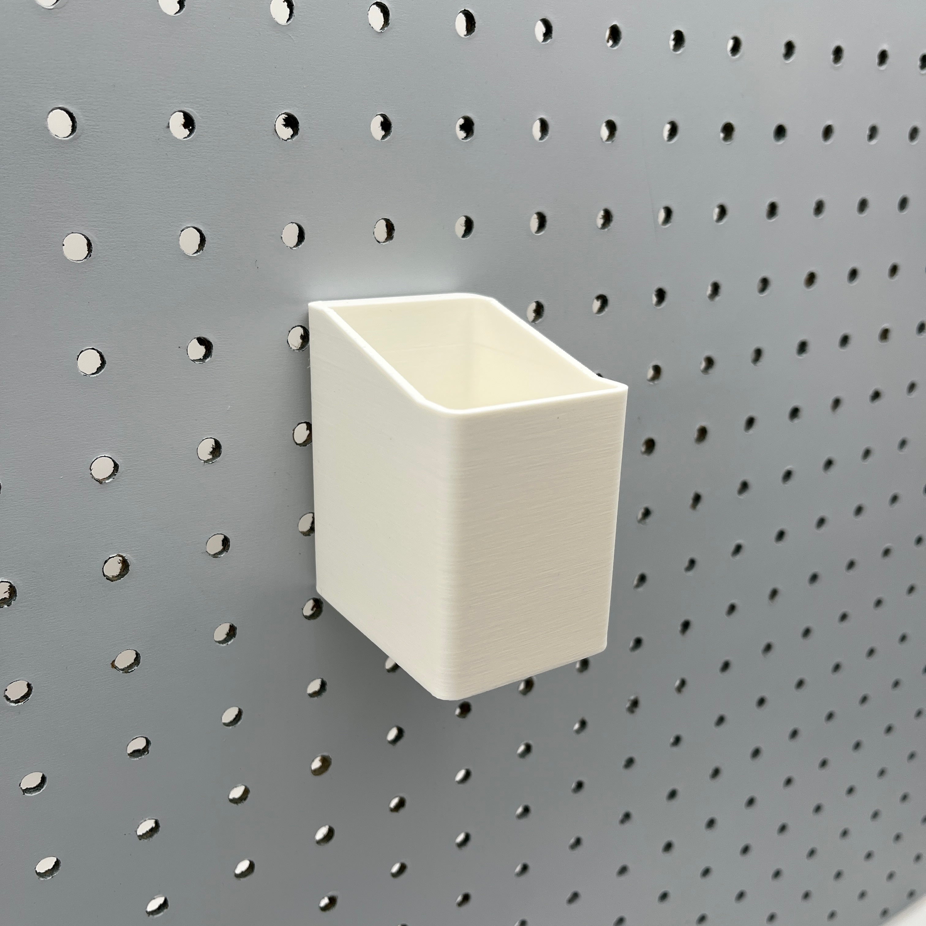 Pegboard Bins, 1/4", Tall, W:2" — view 4