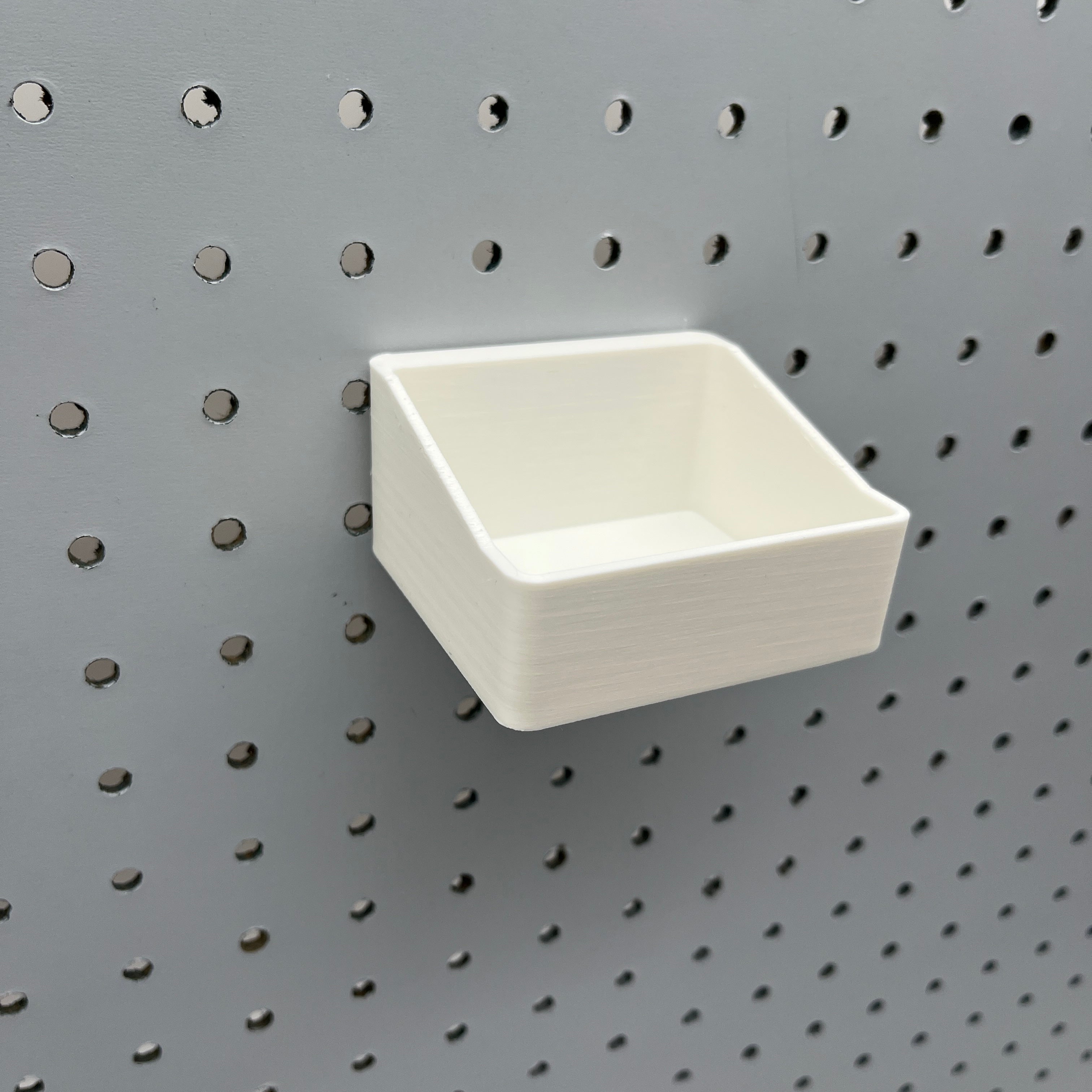 Pegboard Bins, 1/4", Short, W:3" — view 6