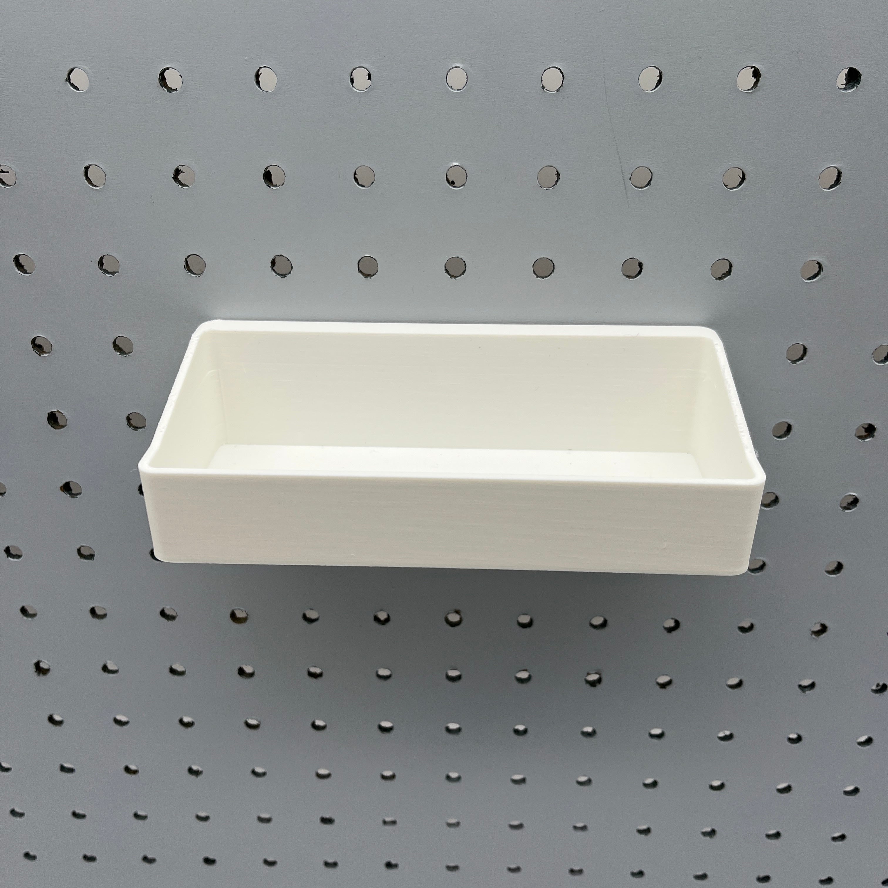 Pegboard Bins, 1/4", Short, W:6" — view 4