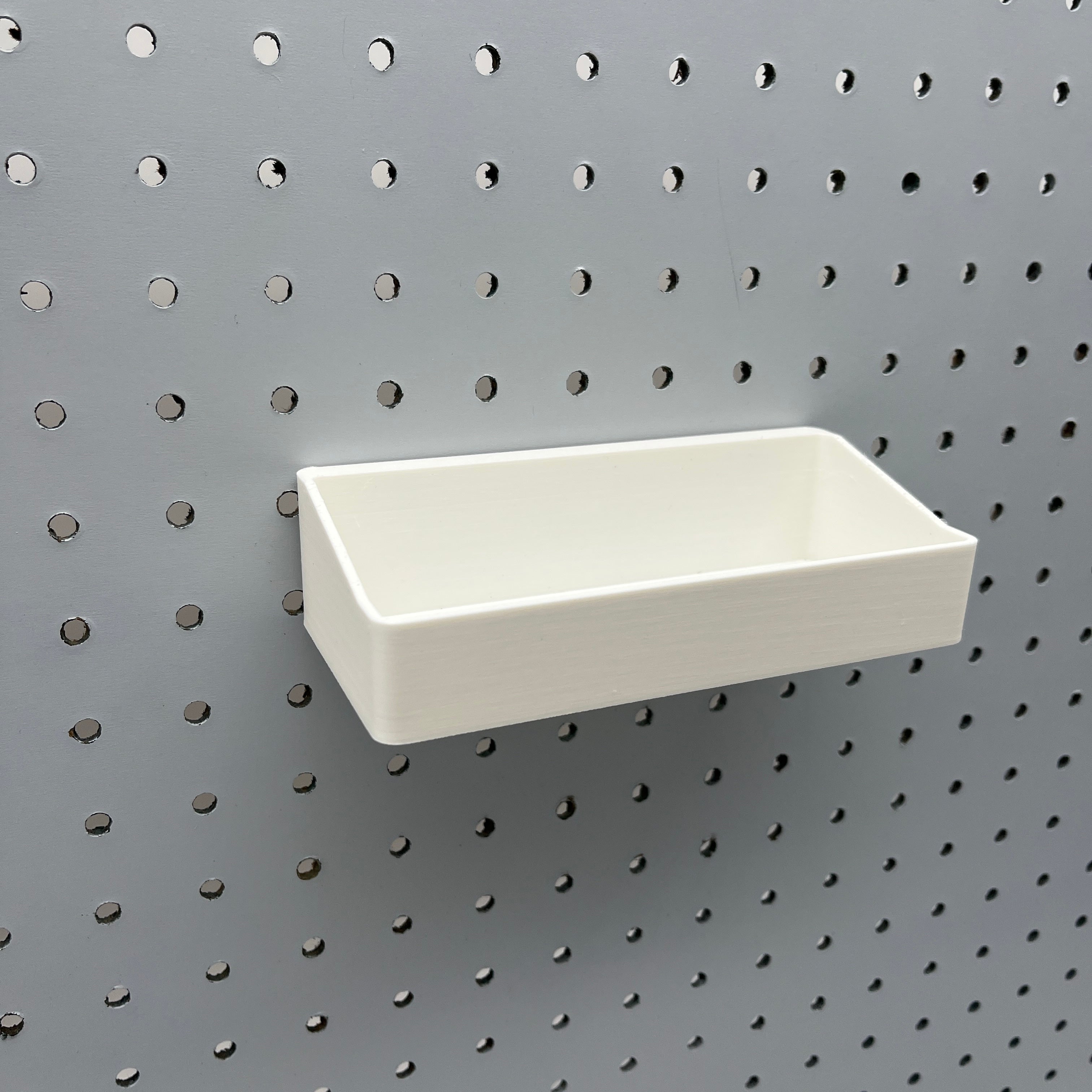 Pegboard Bins, 1/4", Short, W:6" — view 3