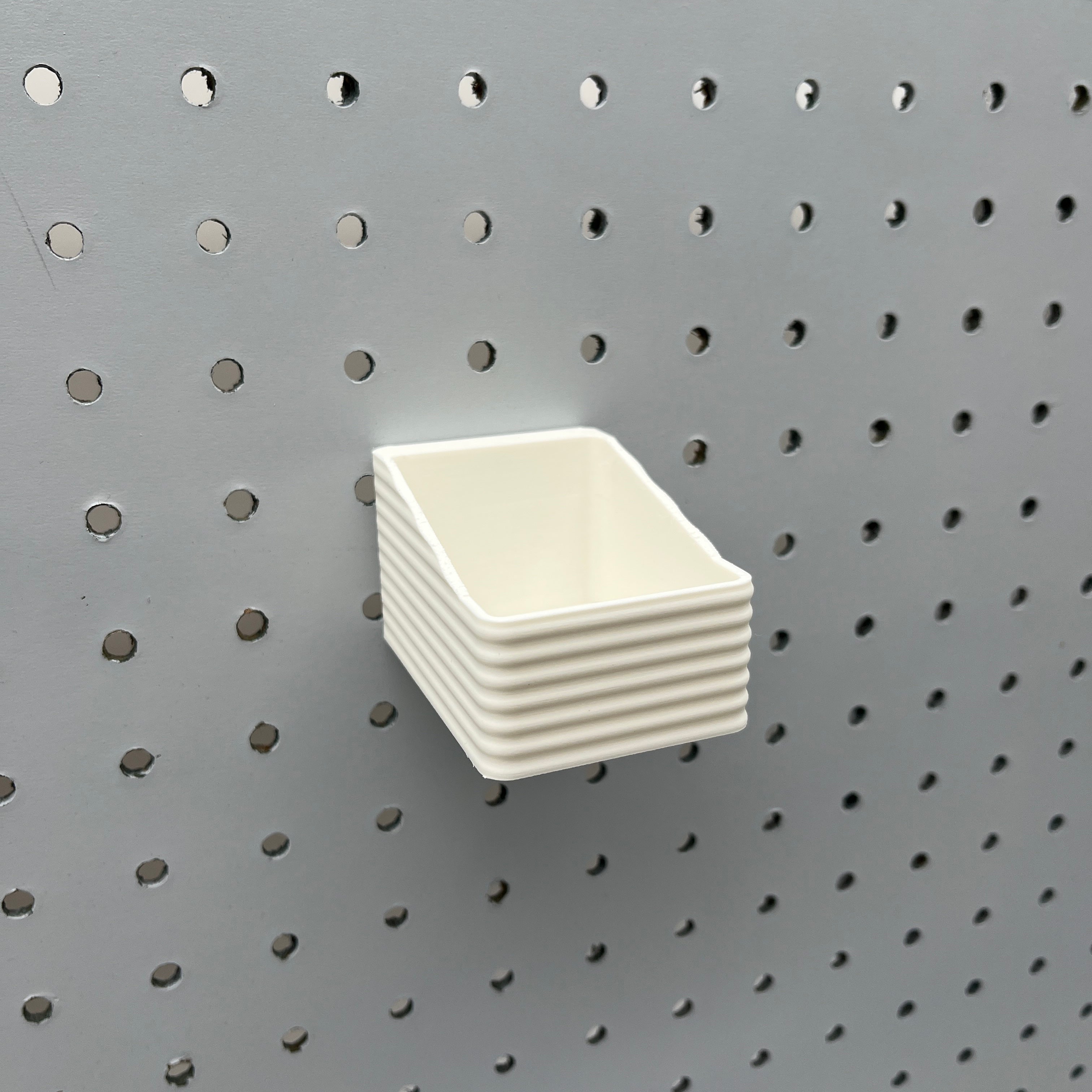 Striped Pegboard Bins, 1/4", Short, W:2" — view 3