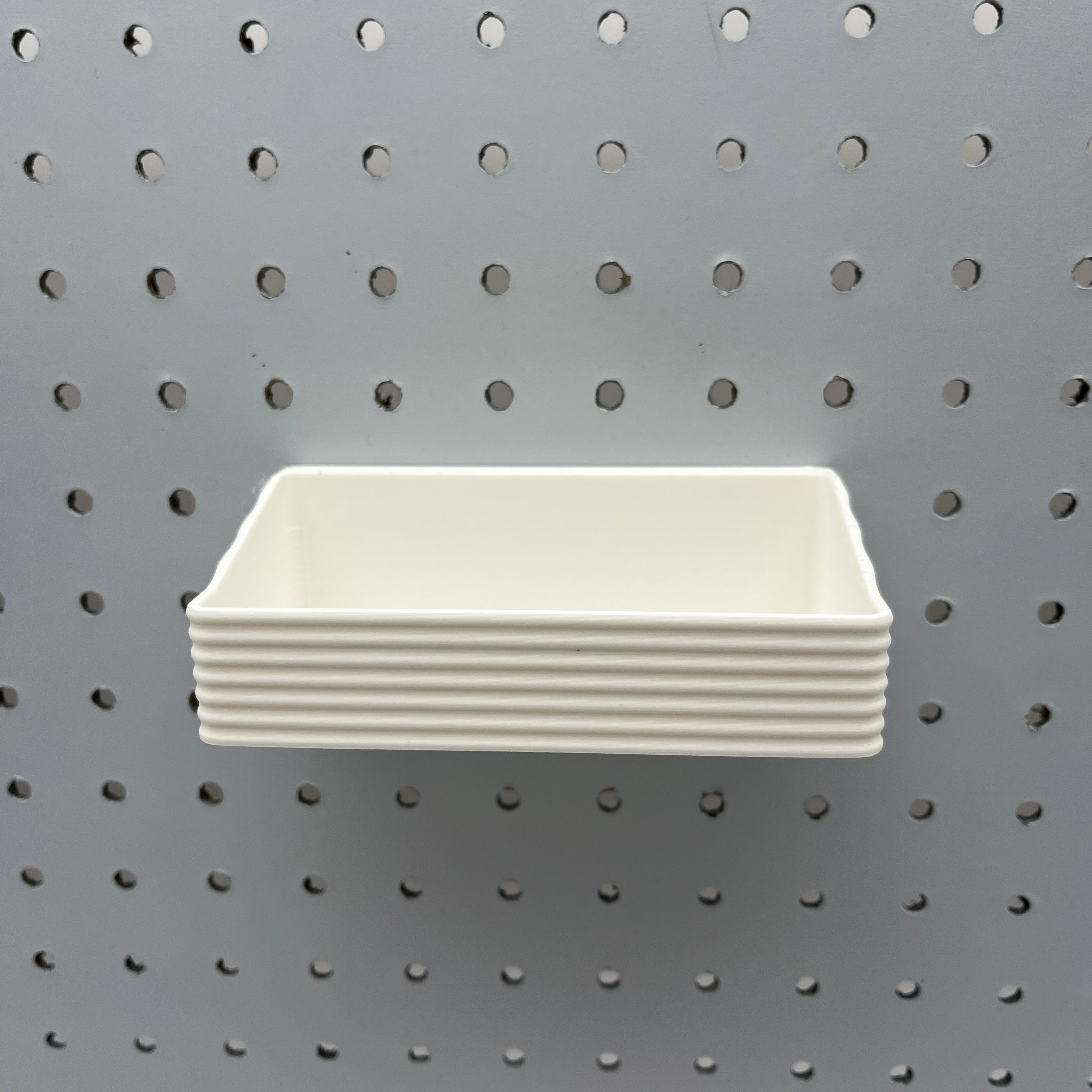 Striped Pegboard Bins, 1/4", Short, W:5" — view 4