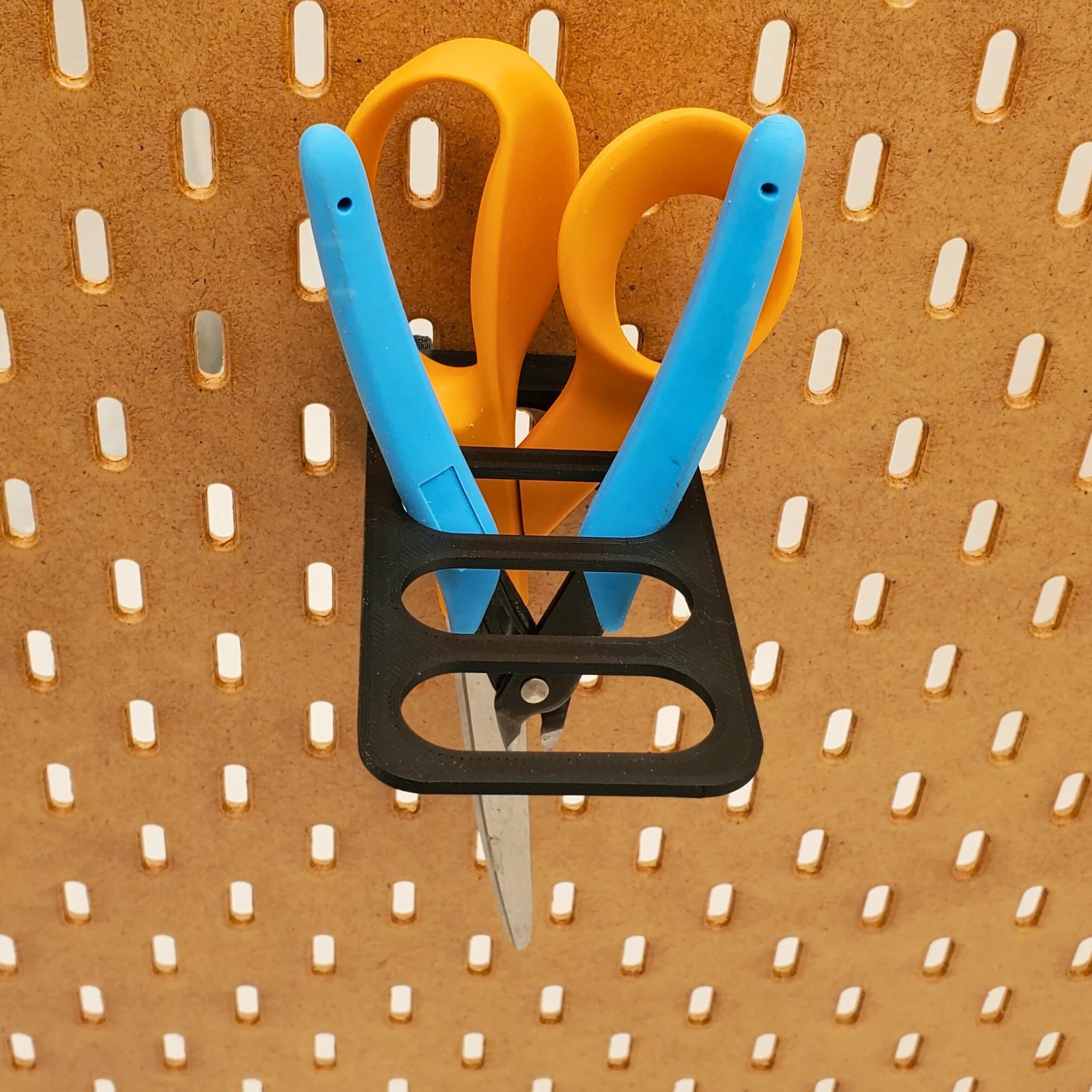 Scissor Organizer