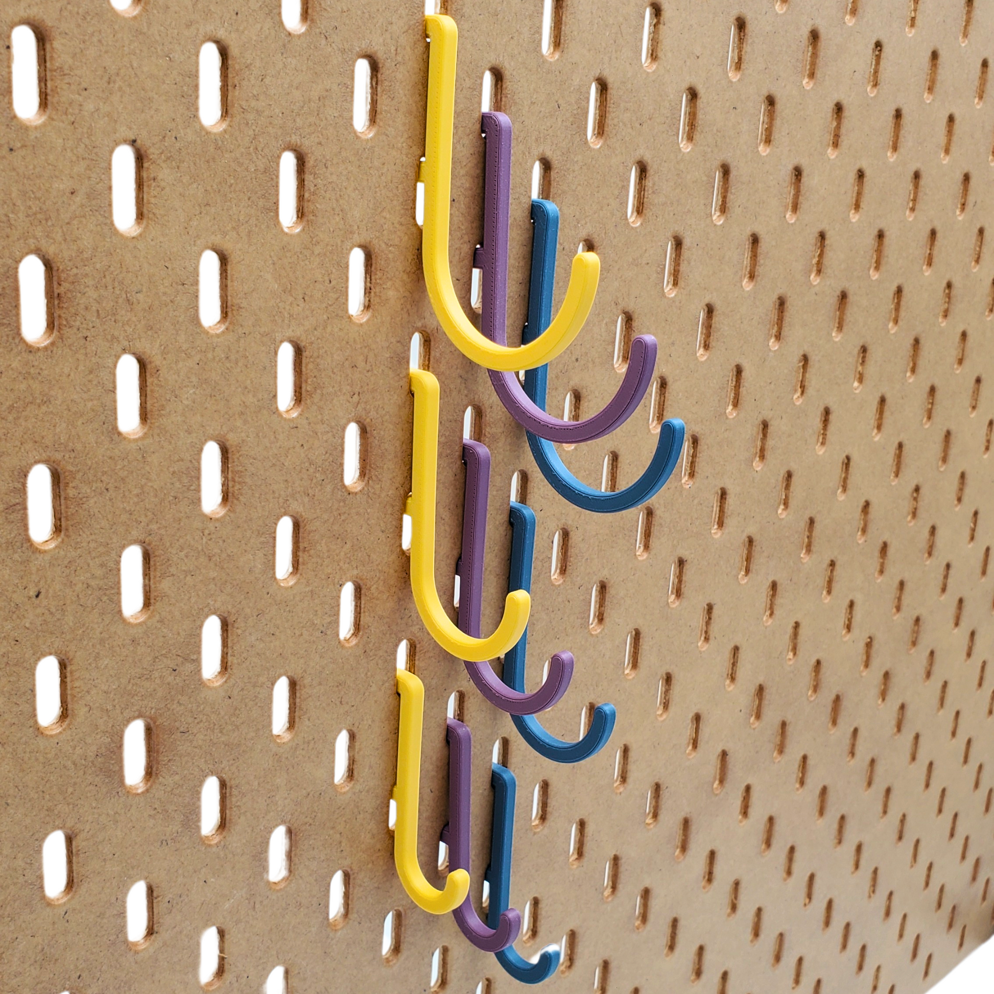Three J-hook Sizes, in three colors.
