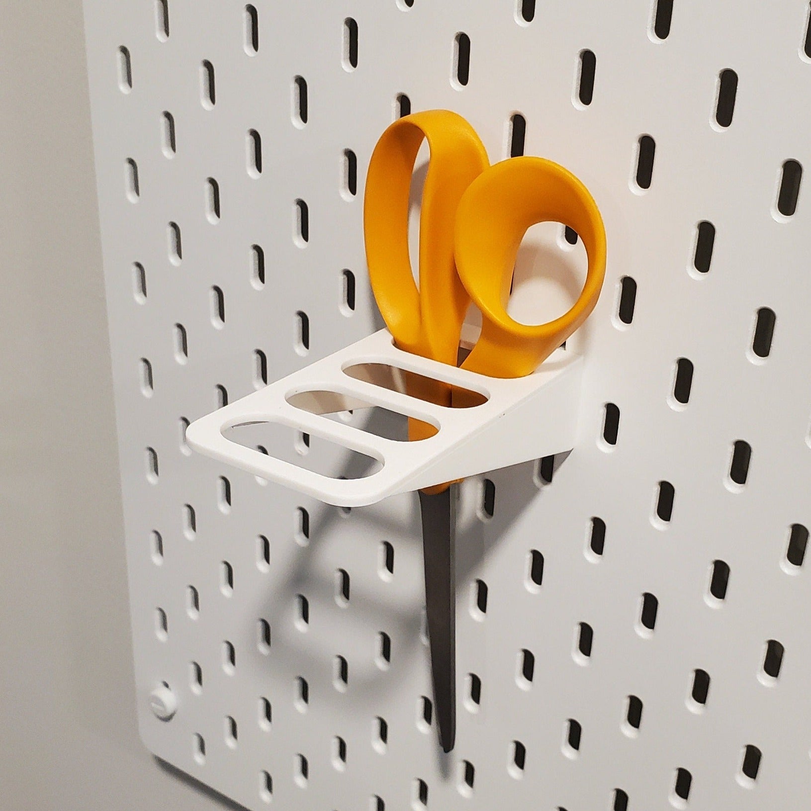 White Scissor Storage on White Skadis board