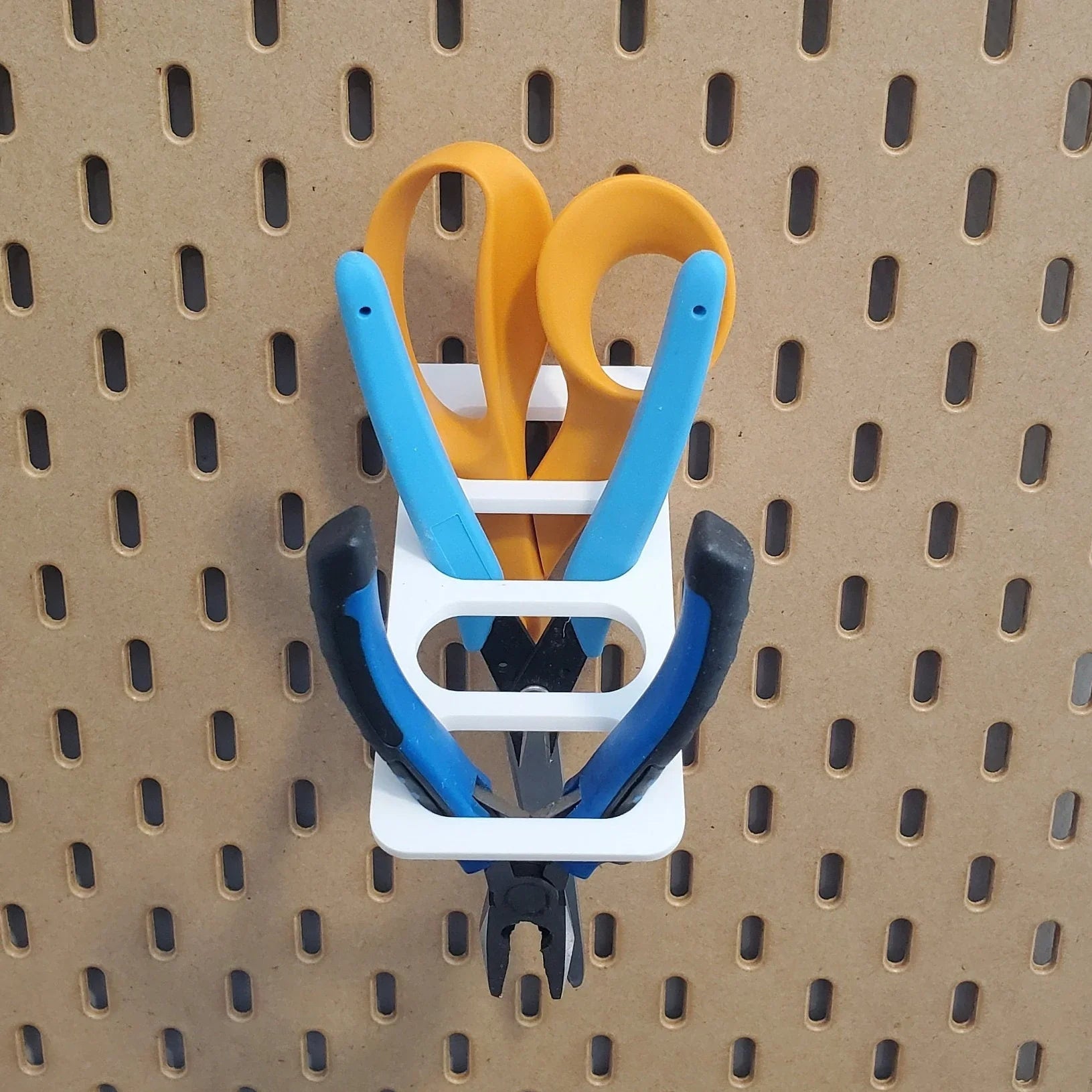 Scissor Organizer