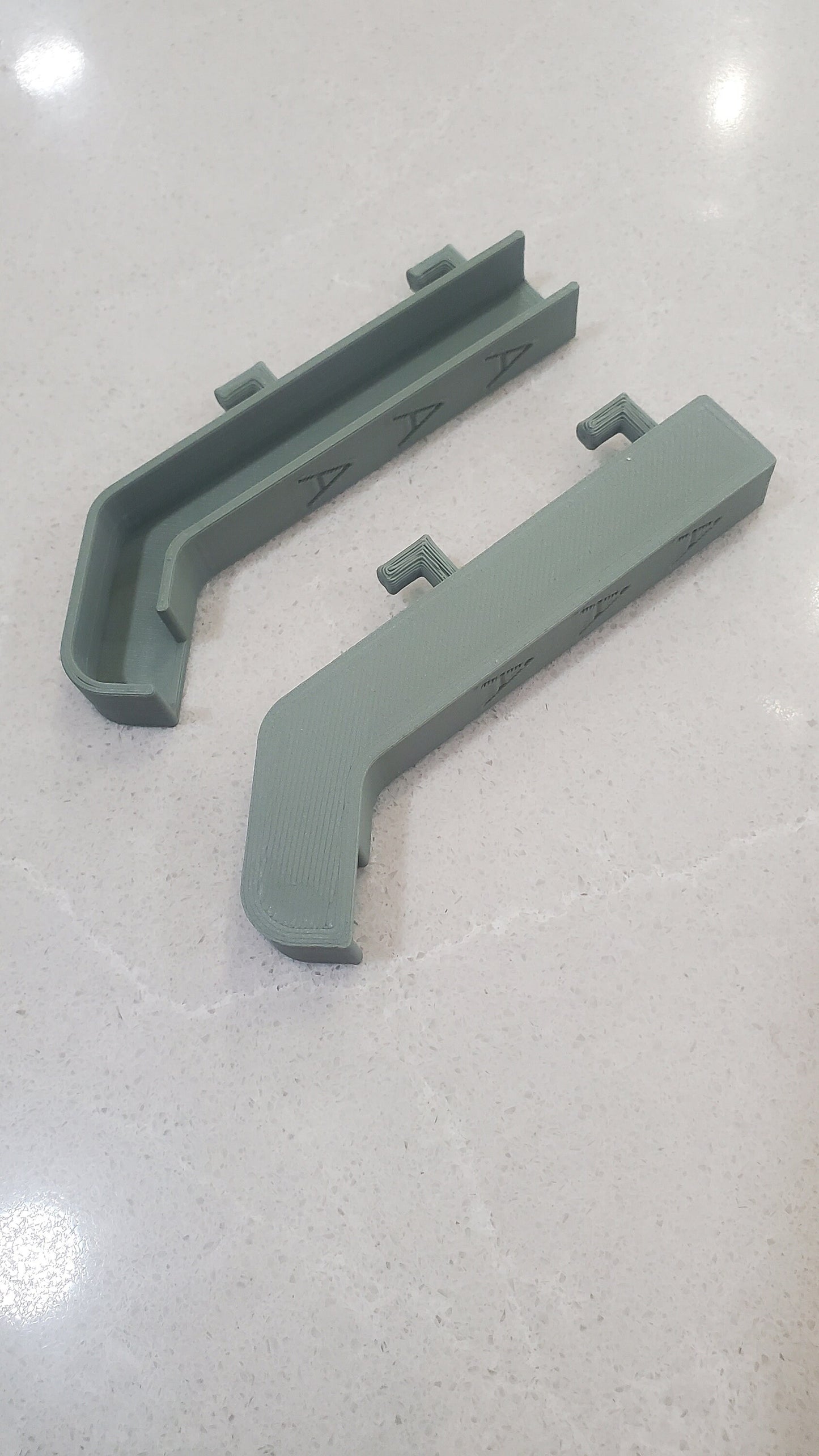 AA or AAA Battery Dispenser for IKEA Skadis